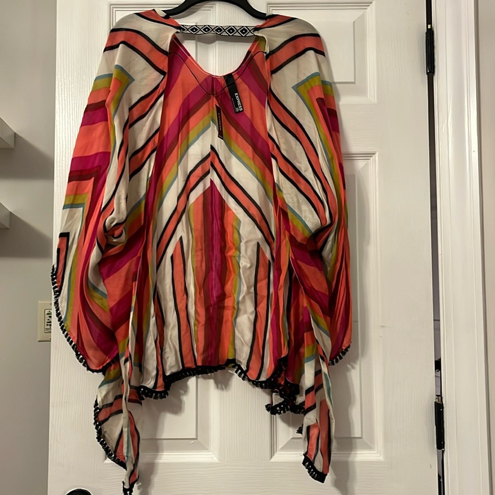 Express multi-colored shawl